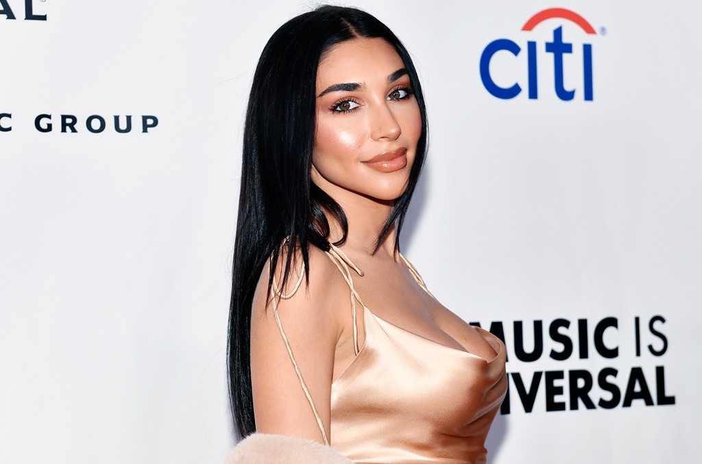 Chantel Jeffries’ Virtual Dinner Party to Host Britney Spears, the Chainsmokers, Paris Hilton & More